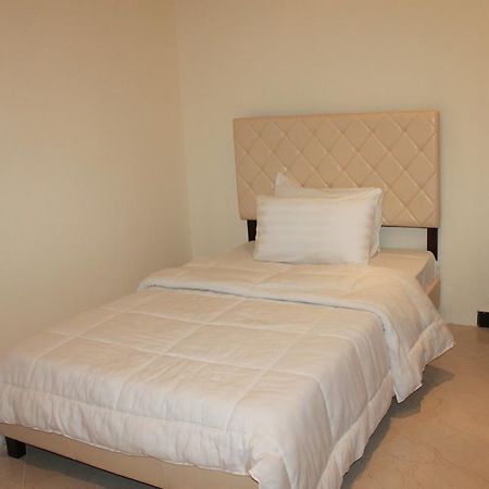Al Hamra Plaza Apartamento Manama Habitación foto