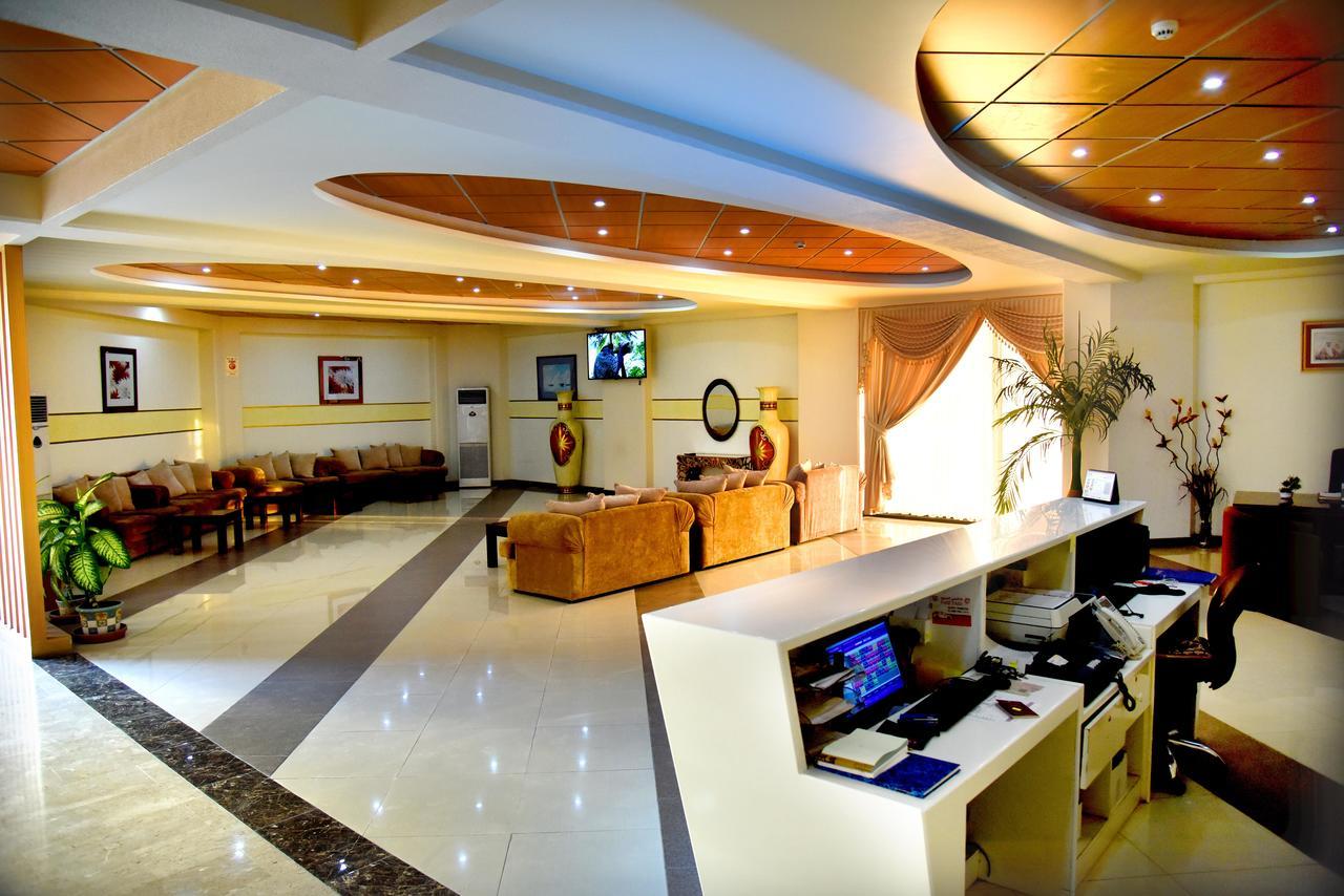 Al Hamra Plaza Apartamento Manama Habitación foto